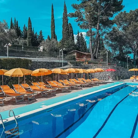 C'era Volta 4* فيلانويفا دي ألبينجا